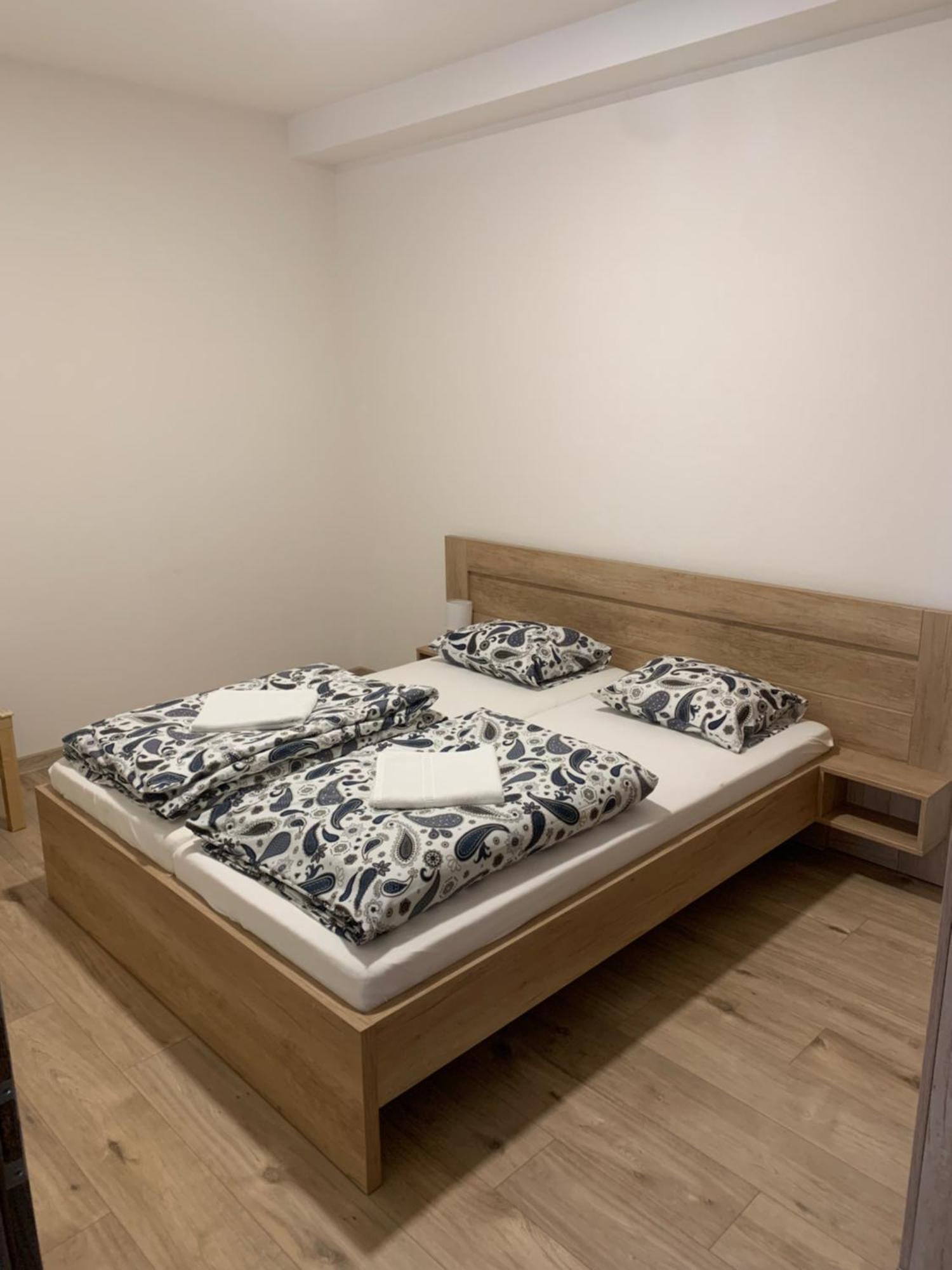 Domirexgroup Apartments Лученєц Екстер'єр фото